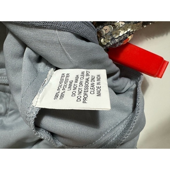 Mac Duggal Gown Silver Beaded Sequin‎ Dress Flutter Sleeves Size 8 NEW - Picture 10 of 12